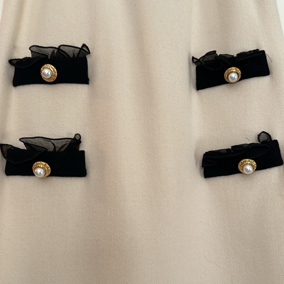 Moschino dress fully lined in silk to the knee dress (not too short) classy - Picture 2 of 6